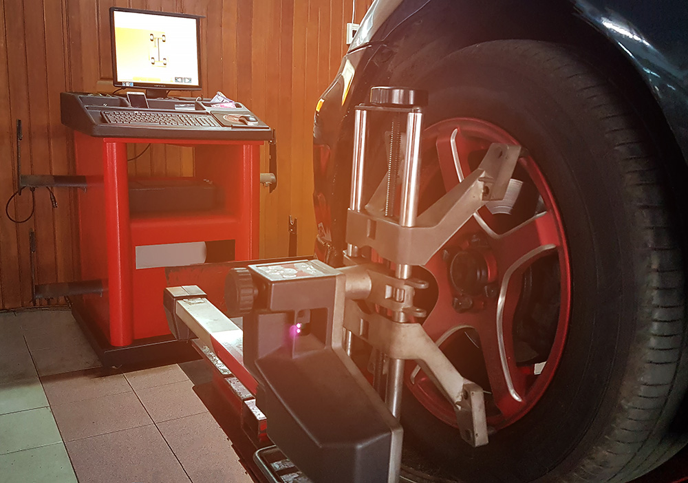 Wheel Alignment With Computer