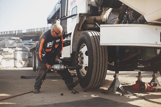 Truck wheel service