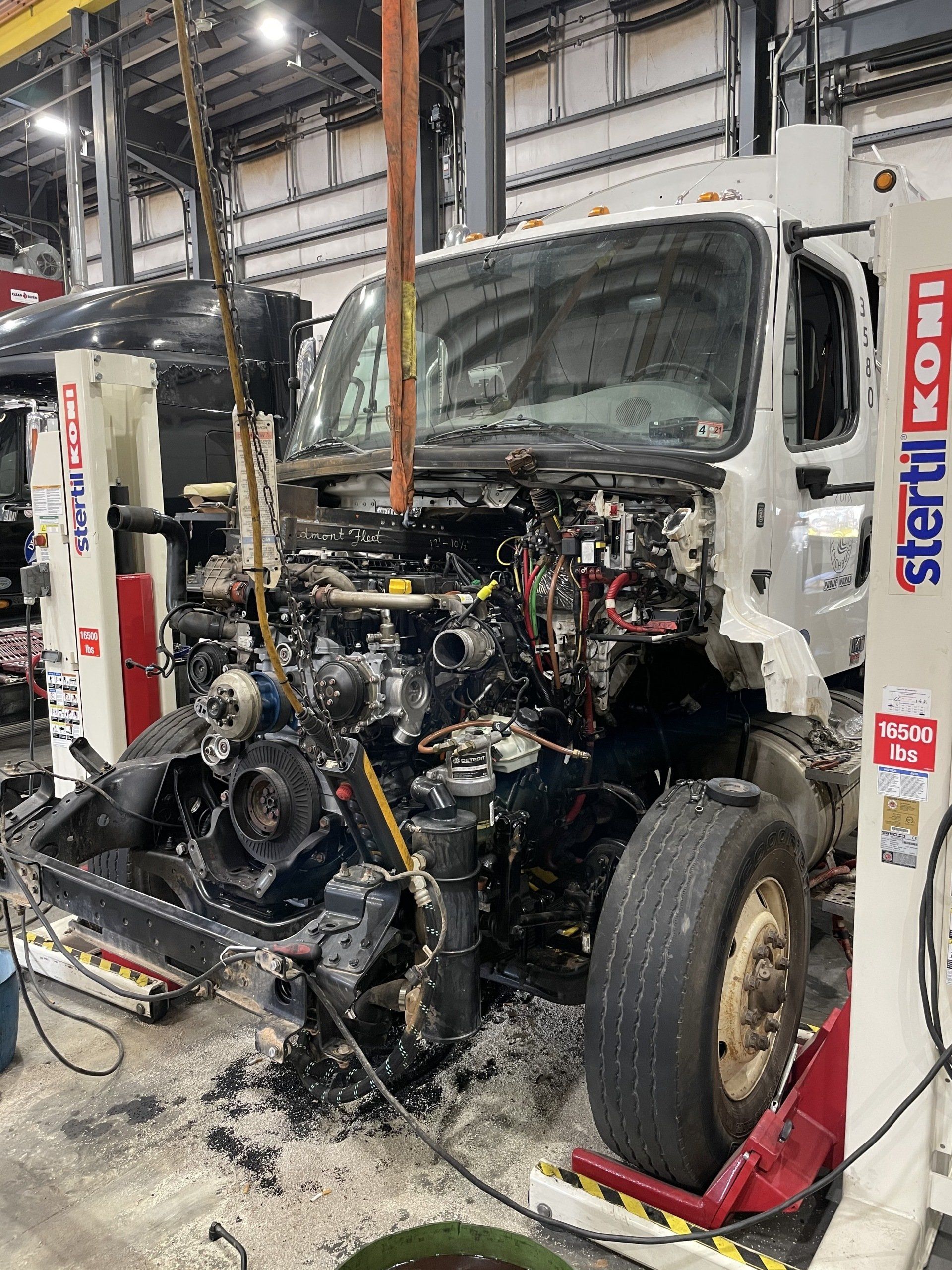 Piedmont Flee Services Truck