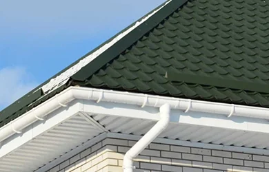 Side-view-of-a-residential-house-with-a-pvc-gutter-system